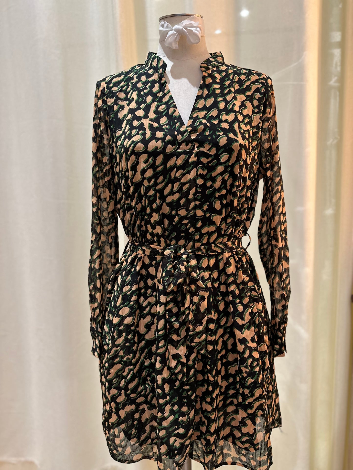 Robe Lara
