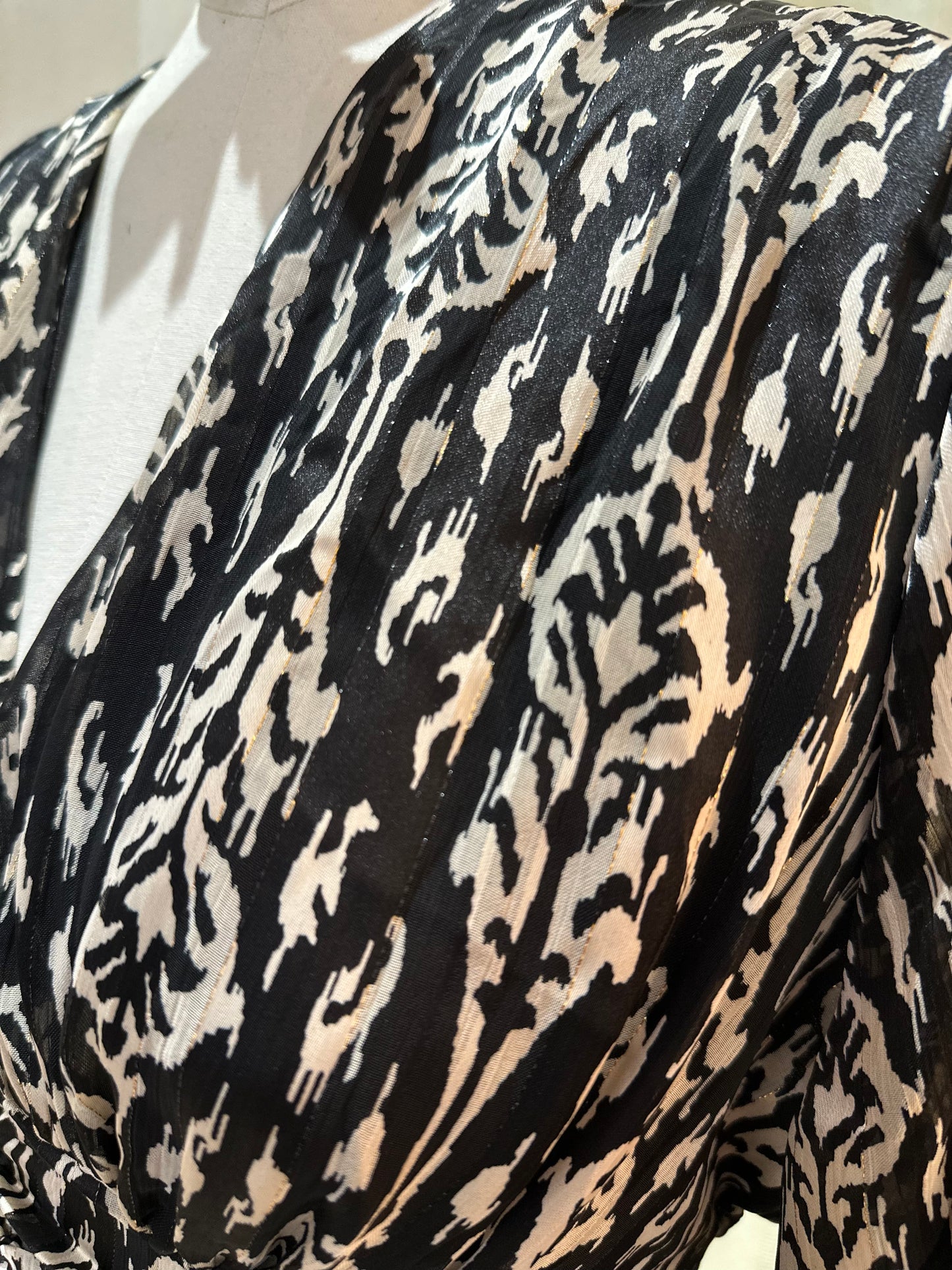 Robe Carla