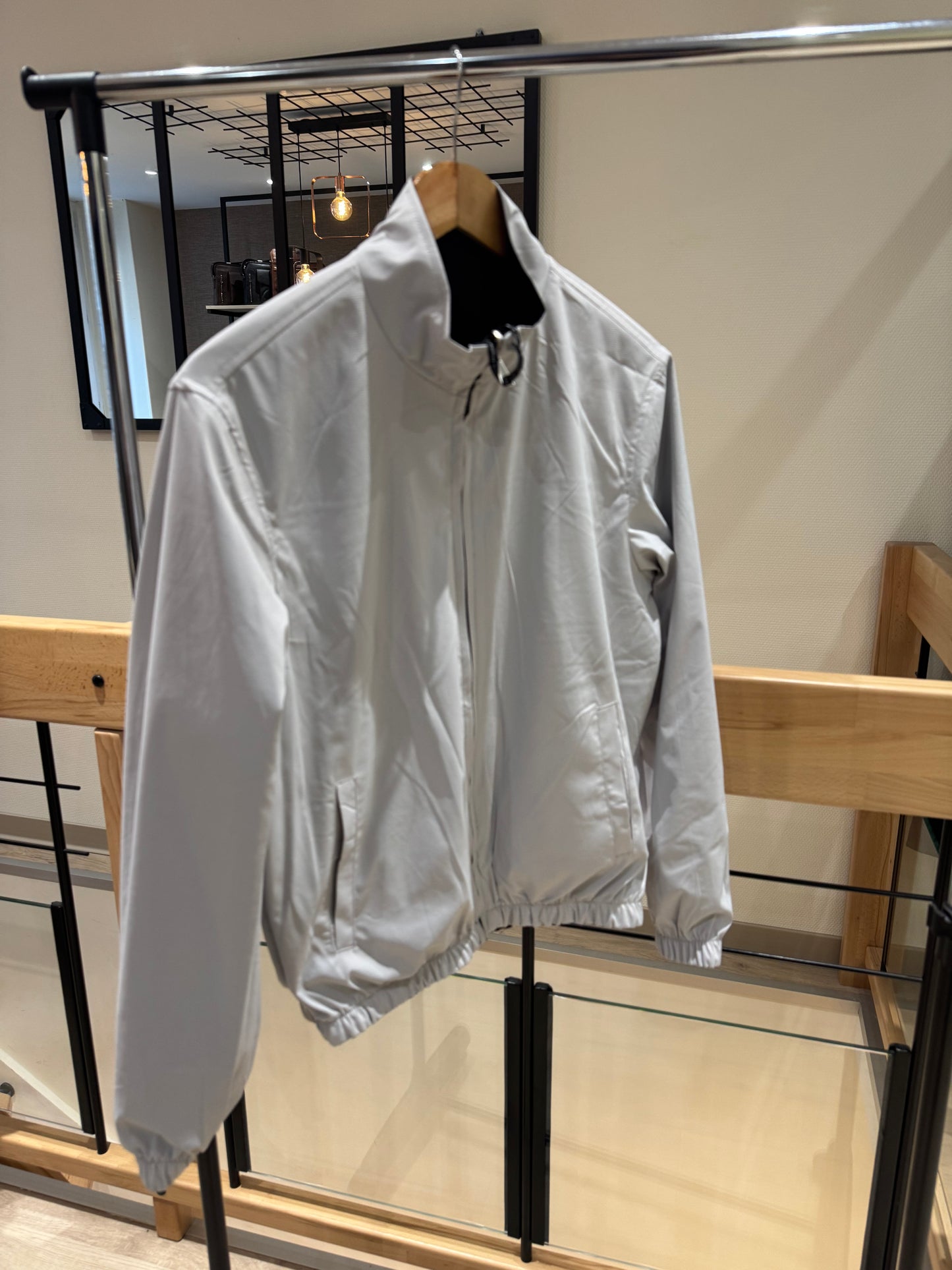 Veste Ali