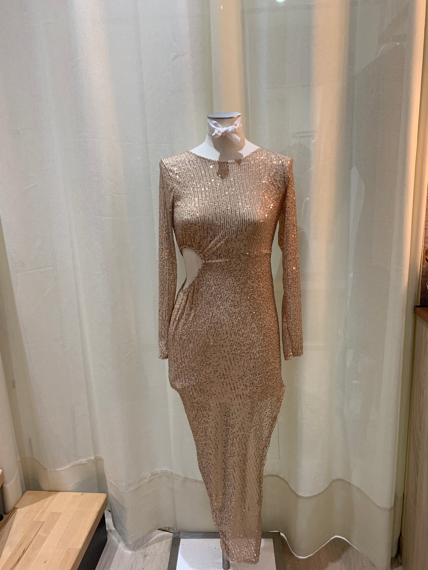 Robe Ariana