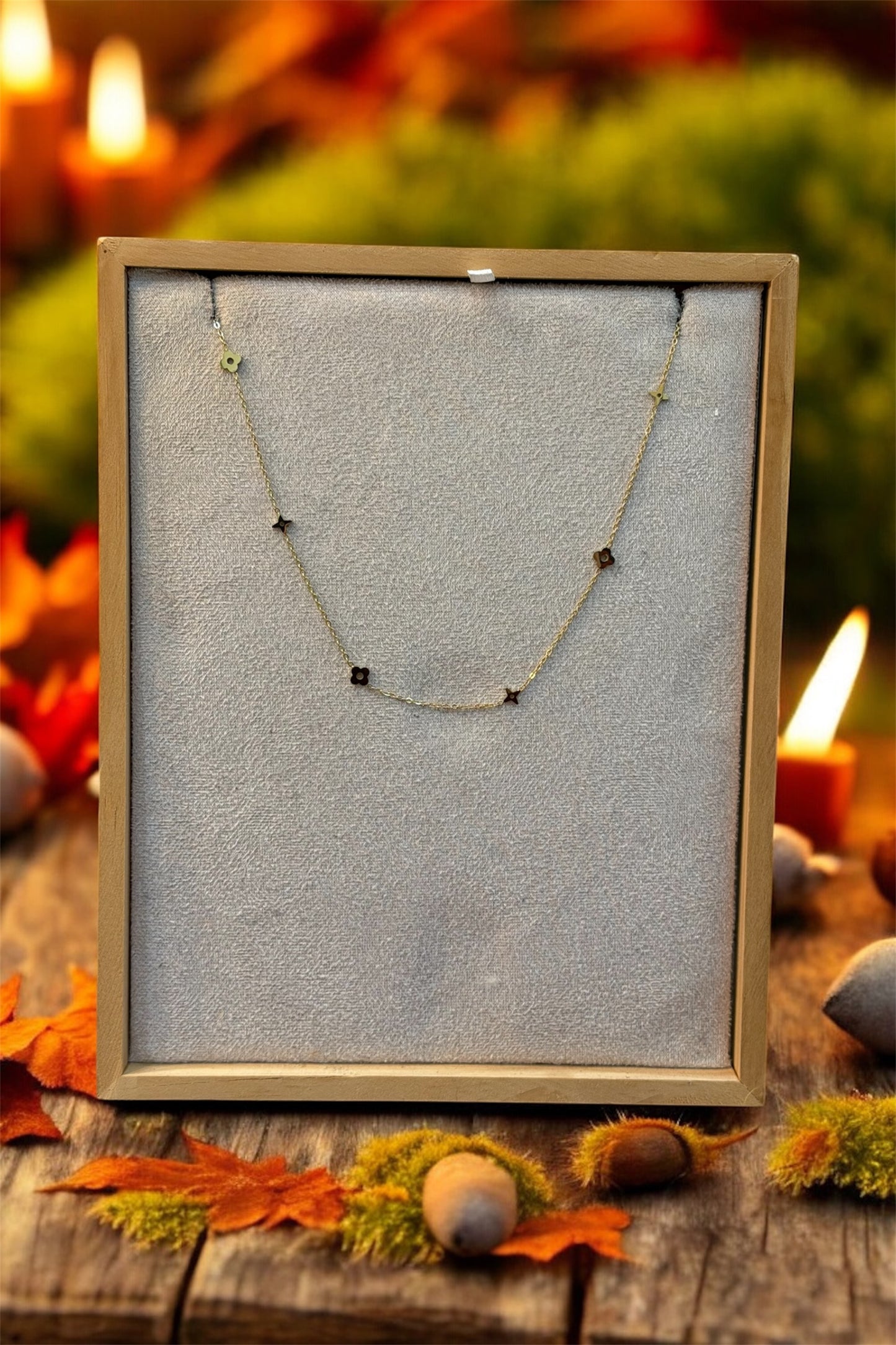 Collier Paris – Acier inoxydable doré