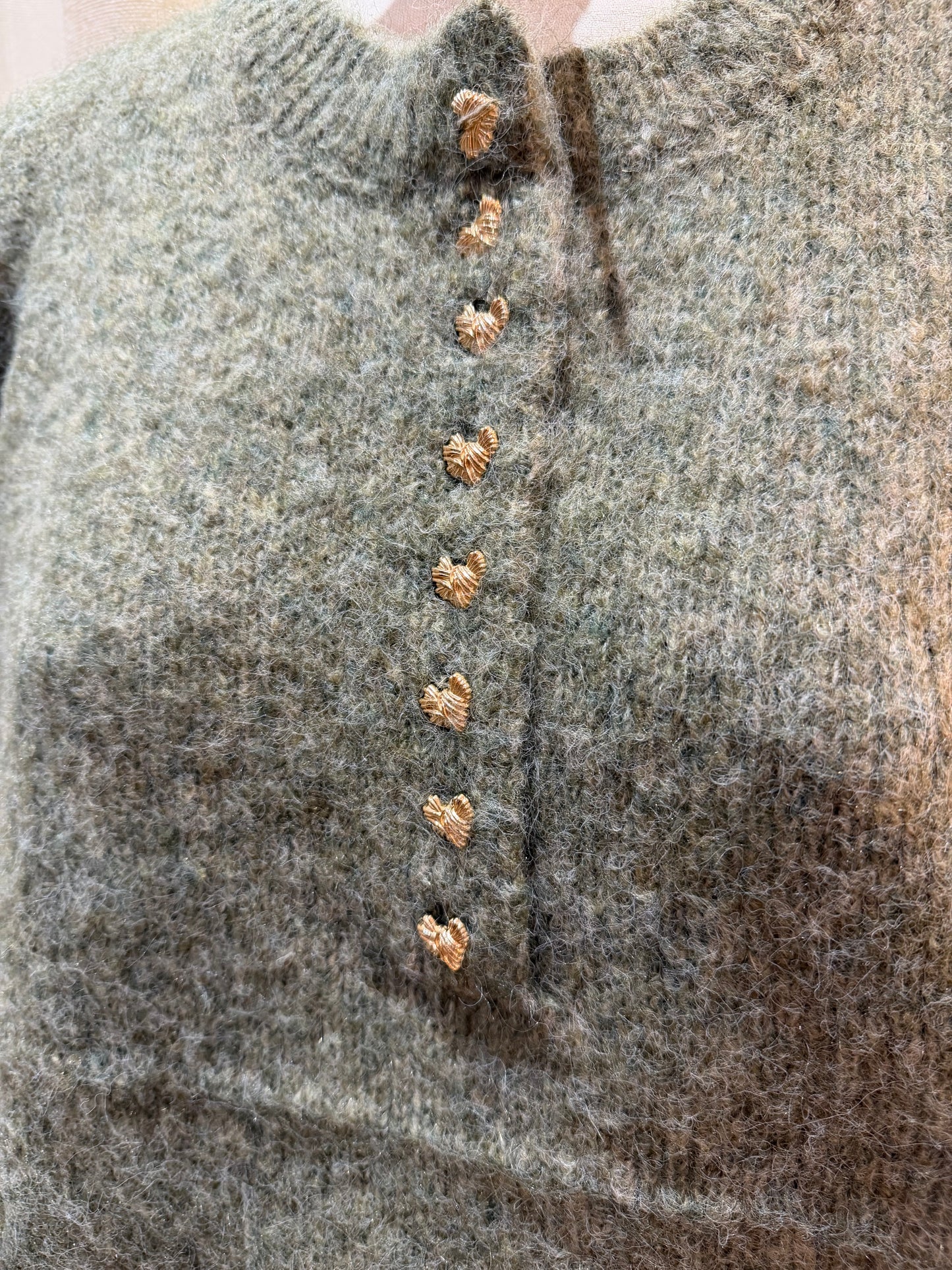 Pull Clothilde – Douceur & détails romantiques