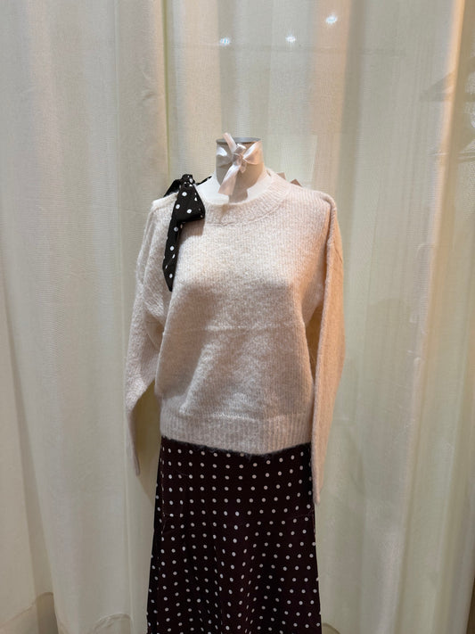 Pull Solène – Élégance & détails satinés