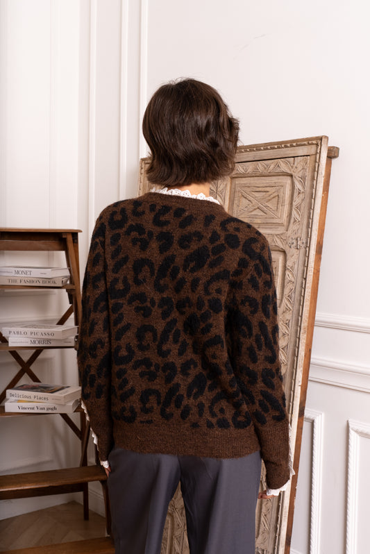Pull Jennifer  – Léopard chic & détails dentelle