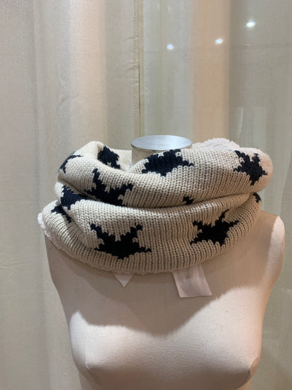 Snood dahlia