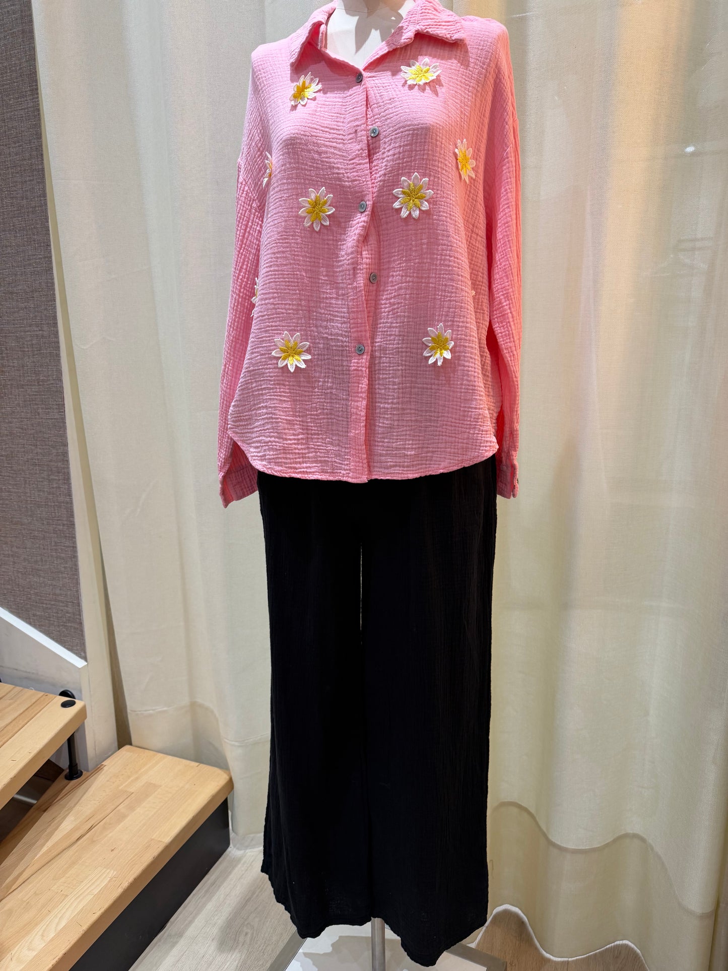 Chemise Marguerite – Gaze de coton & broderies fleuries
