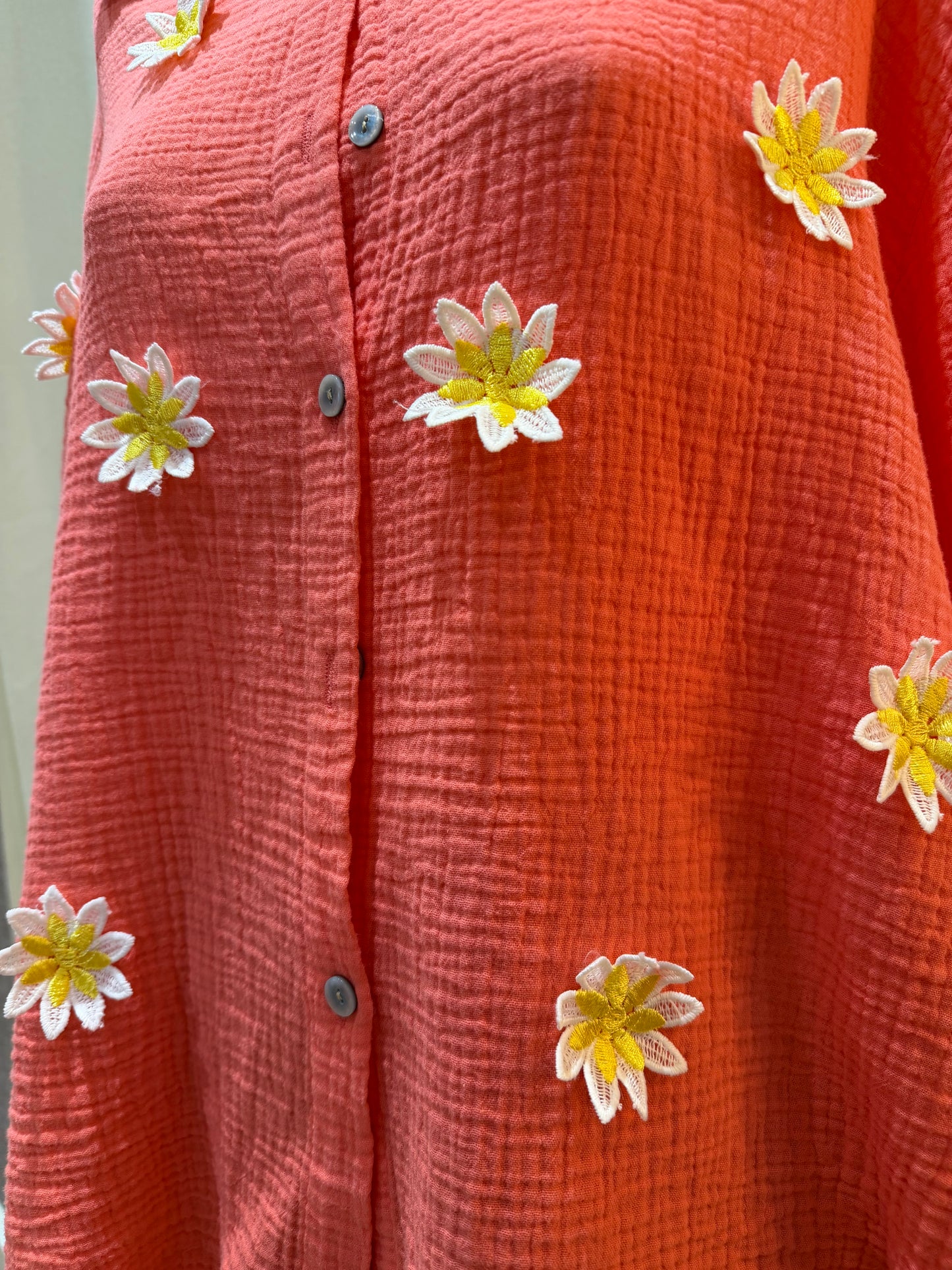 Chemise Marguerite – Gaze de coton & broderies fleuries