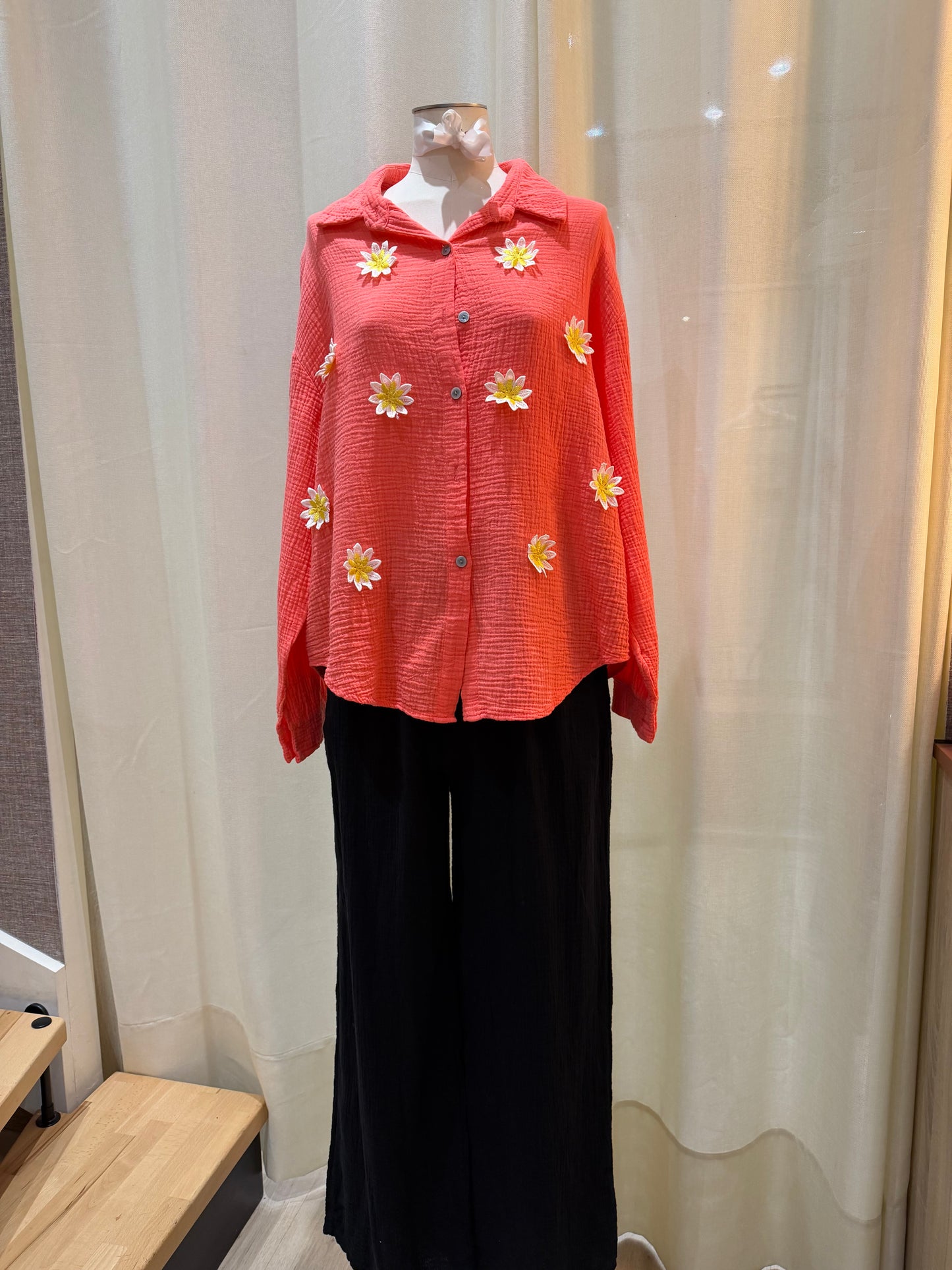 Chemise Marguerite – Gaze de coton & broderies fleuries
