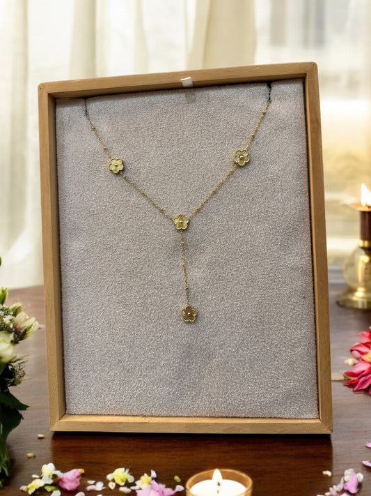Collier Y Dubai